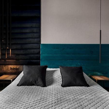 Niegaleria Apartament ヴロツワフ エクステリア 写真