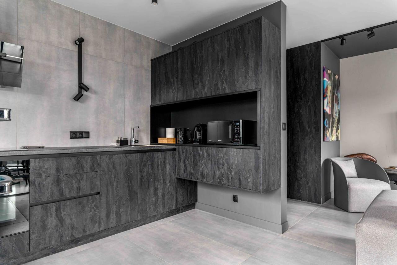Niegaleria Apartament ヴロツワフ エクステリア 写真